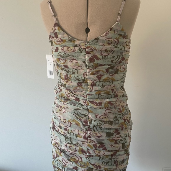 Georgette Floral mini Dress - Picture 9 of 9